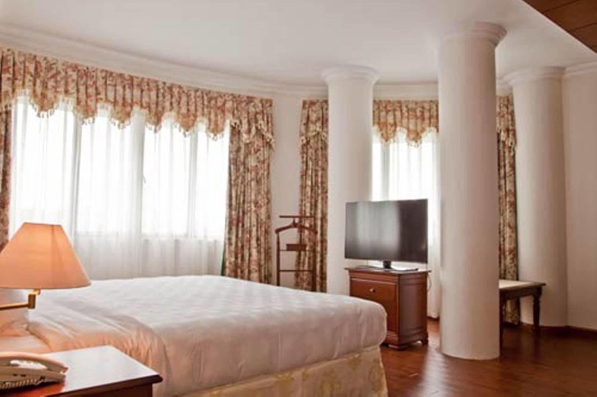 Green Park Hotel Hanoi Exterior photo