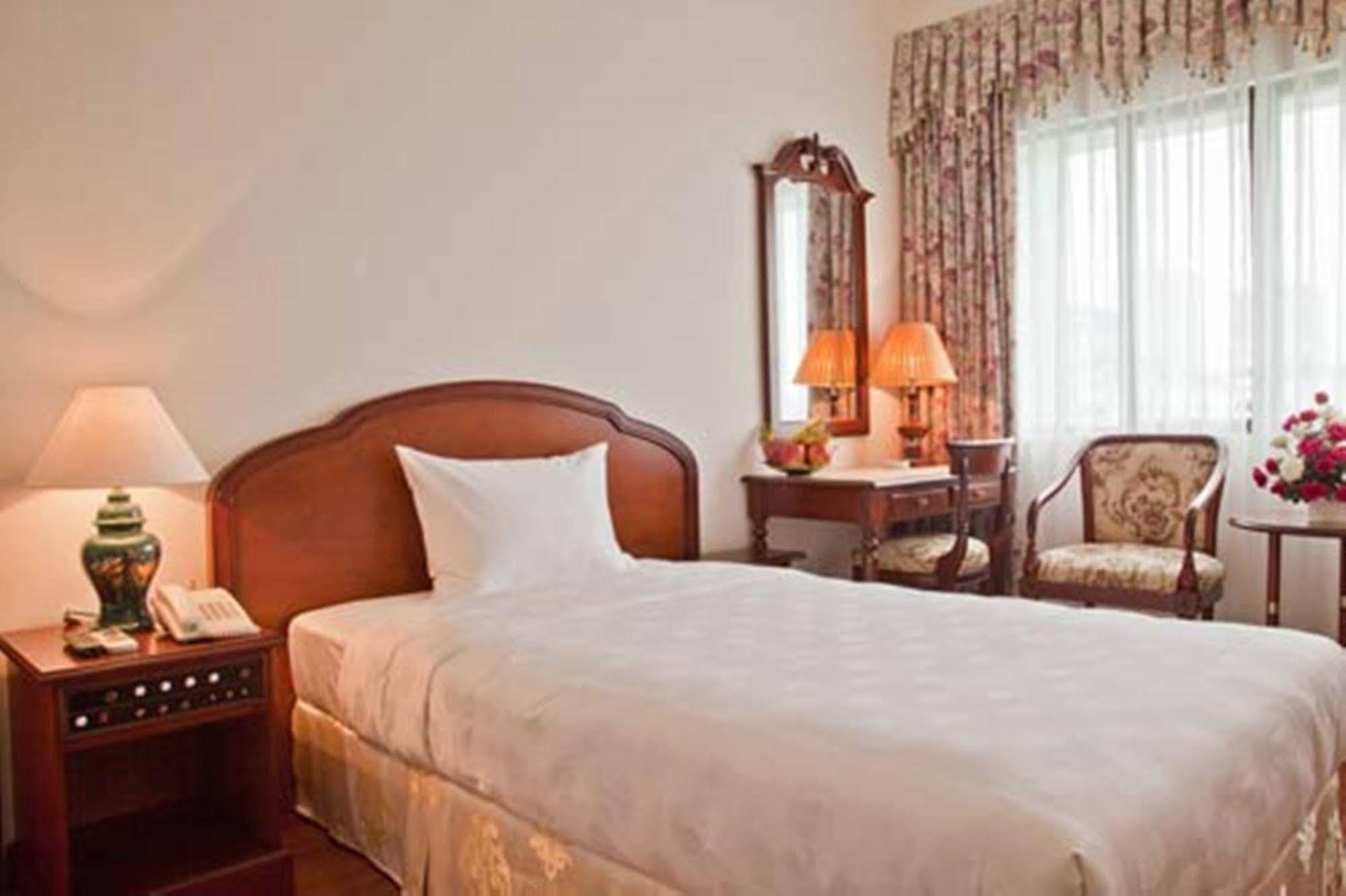 Green Park Hotel Hanoi Exterior photo