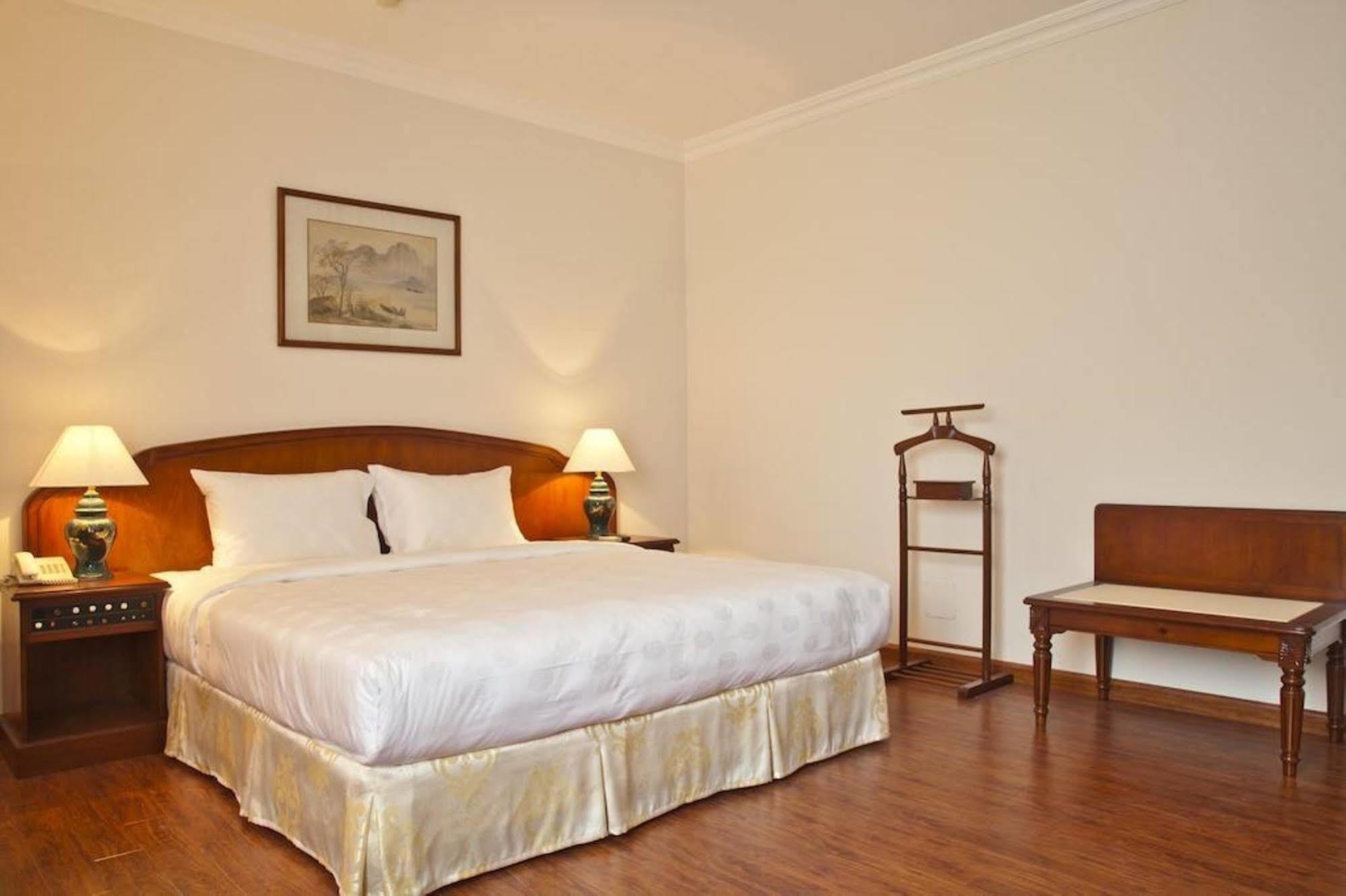 Green Park Hotel Hanoi Exterior photo